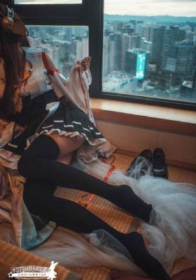年轻漂亮女教师5在线观看_720动漫在线观看